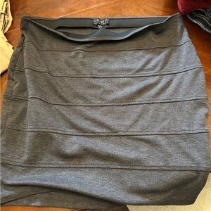 GENTLY WORN PLUS SIZE MINI SKIRT Forever21 + Size 2x